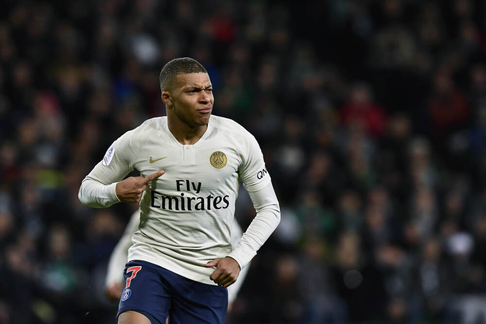 绘民族同心画卷